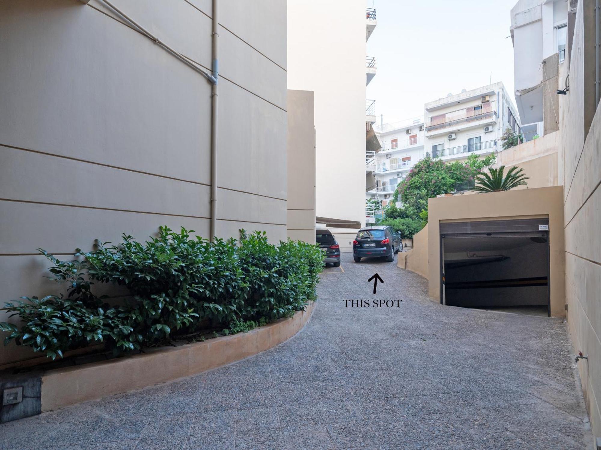 Onyx City Center Apartment With Parking Heraklion  Екстер'єр фото